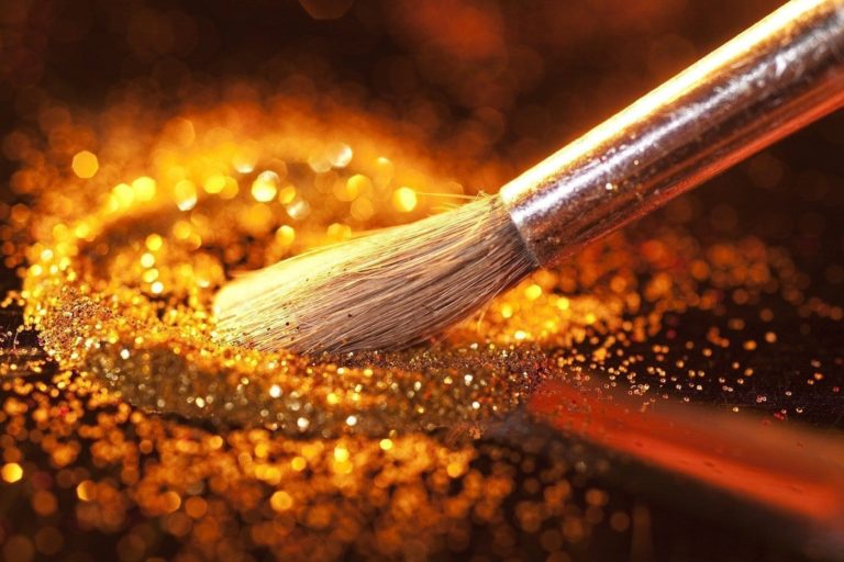 Are You Ready to Add Metallic Colors to Your Makeup Collection?