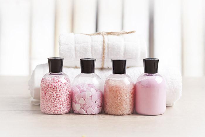 Know Your Rose: Luxury and Bio Repair for the Bathtub and Skin