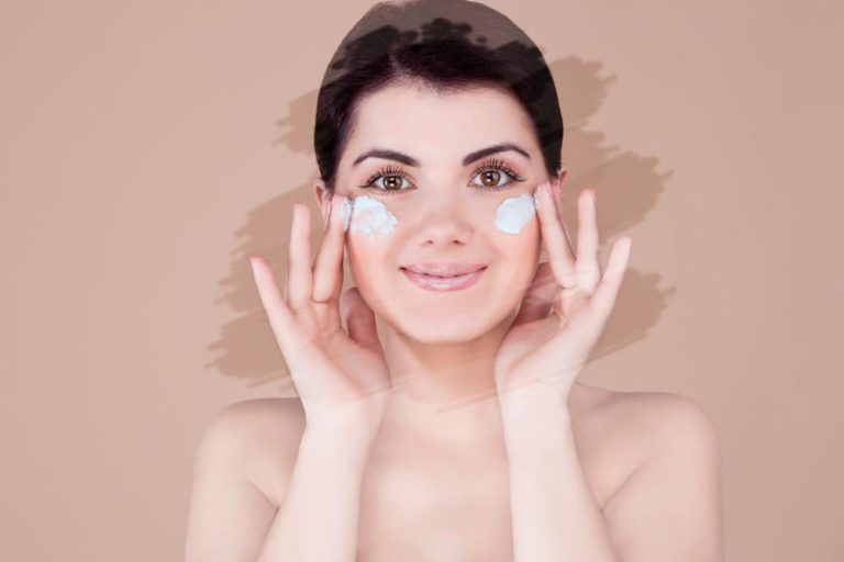 How to Find the Best Tinted Moisturizer
