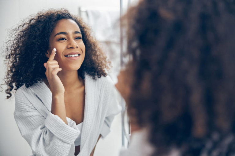 Niacinamide and Vitamin C: The Perfect Skin Care Combo image