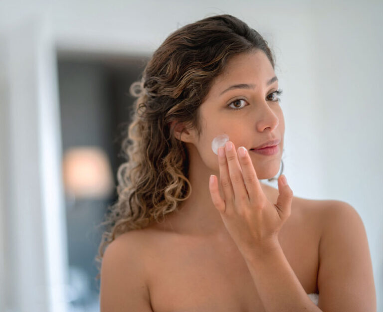 Big Benefits When You Use the Best Mineral Sunscreen for Face image