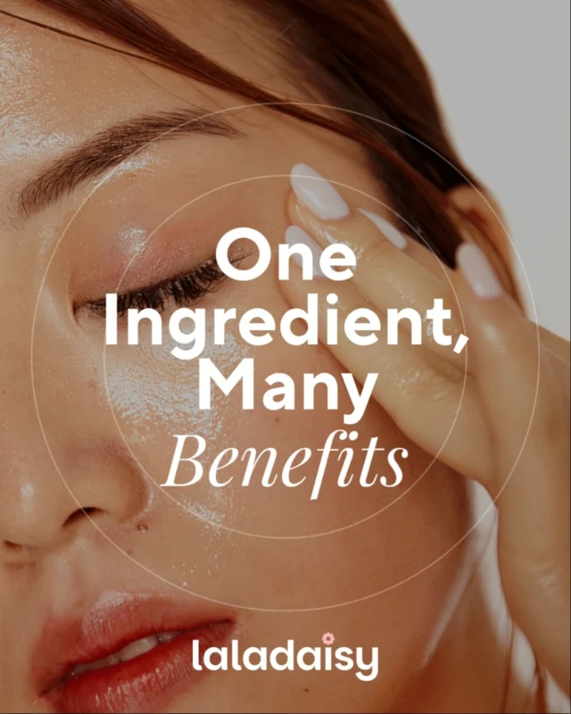 🌸 Why Everyone Loves Niacinamide ✨

This skincare superstar helps:
💙 Reduce pores
💙 Control oil
💙 Fade dark spots
💙 Calm redness
💙 Smooth fine lines

Gentle, effective, and great for almost every skin type.

Learn why niacinamide is one of the most recommended skincare ingredients:
https://bit.ly/4uQFqEe

#Niacinamide #SkincareTips #HealthySkin #GlowingSkin #DarkSpotCorrection #AcneProneSkin #SkinBarrier #VitaminB3 #BeautyRoutine #LaLaDaisyBeauty